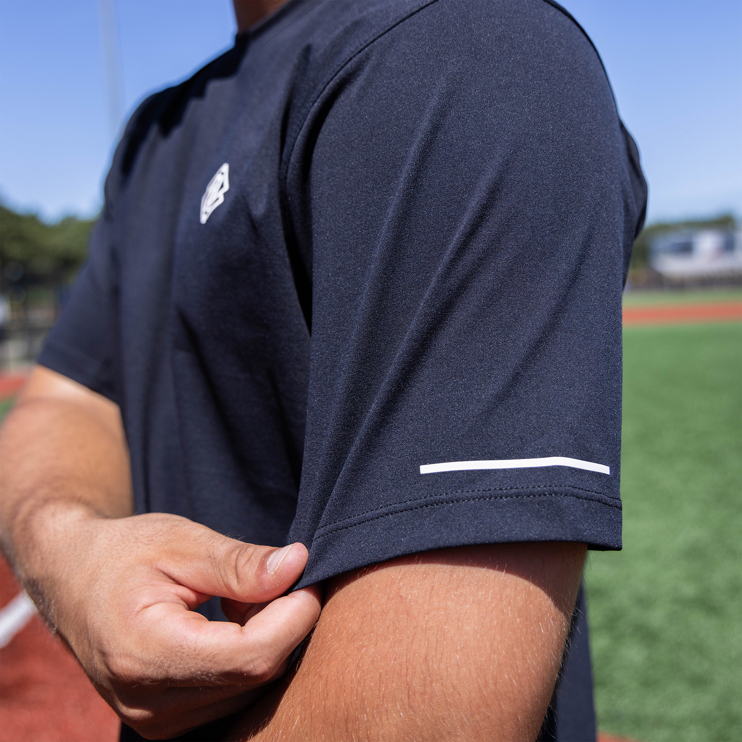 Diamond Tech Youth Vented Tee - Black/White