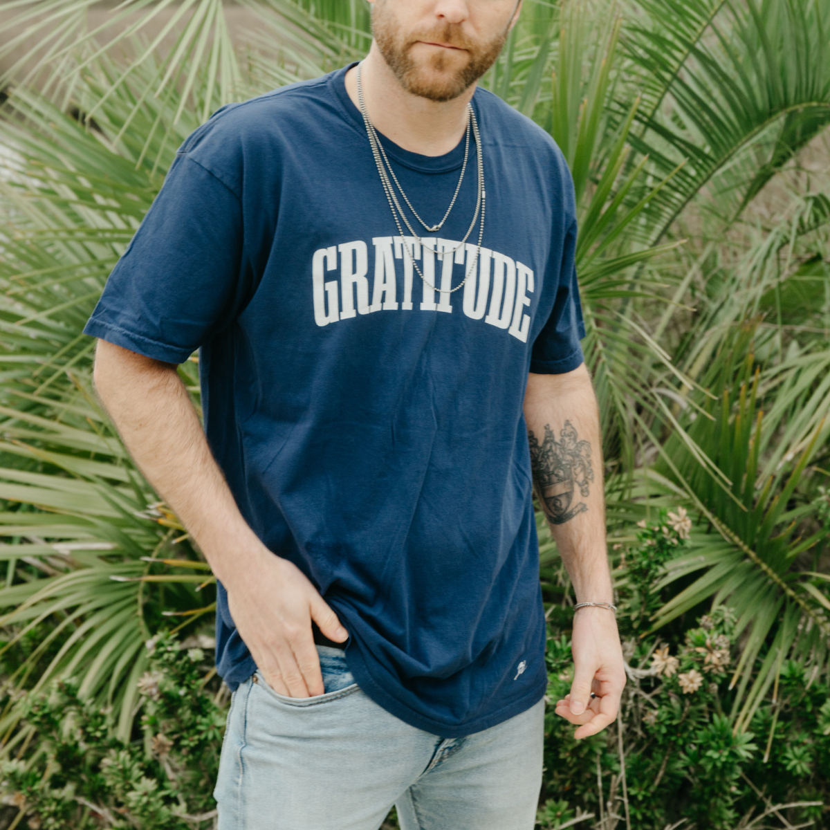 Collegiate Gratitude Tee - Dark Navy Style001