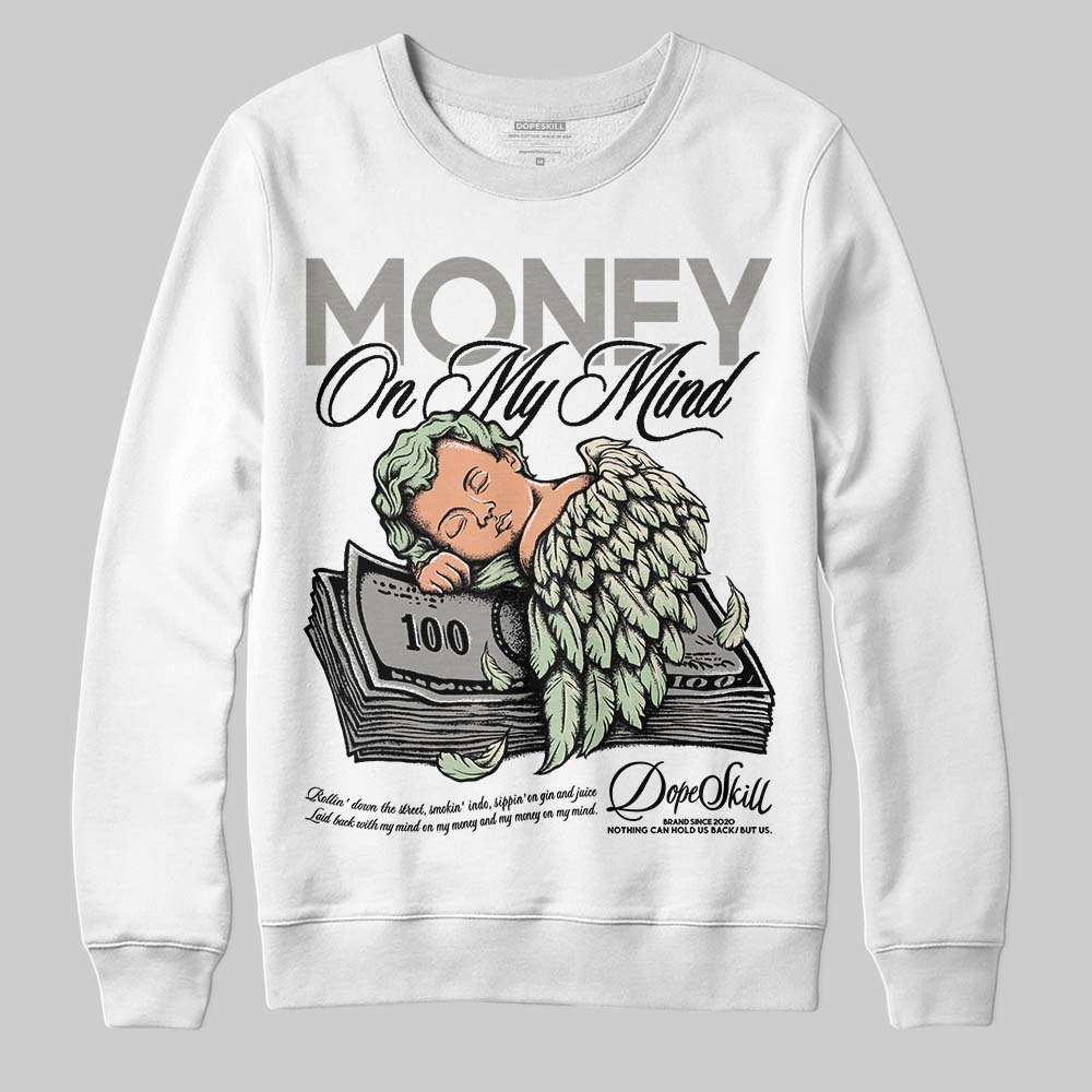 Seafoam 4s 2025 DopeSkill Sweatshirt MOMM Graphic