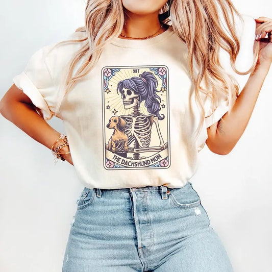 Dachshund Shirt, Dachshund Mom Tarot Card T-shirt, Wiener Dog Halloween Tee, Doxie Mama shirt, Dachshund Dog Shirt for Women